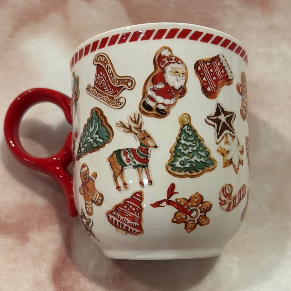 Sur La Table Festive Holiday Gingerbread Cookies Christmas Ceramic Mug 14oz NWT